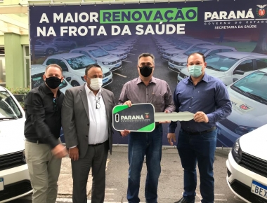 Mercedes recebe veículo 0 KM para reforçar a frota da saúde municipal
